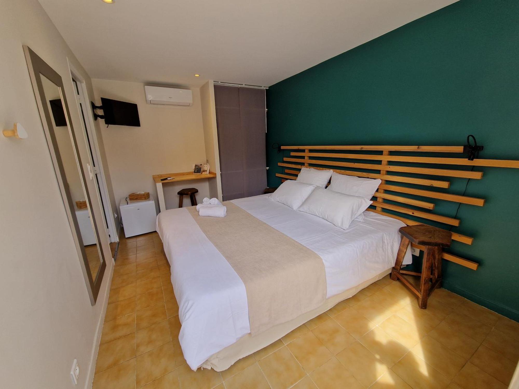 Hotel Le Cosy Saint Aygulf Exterior foto